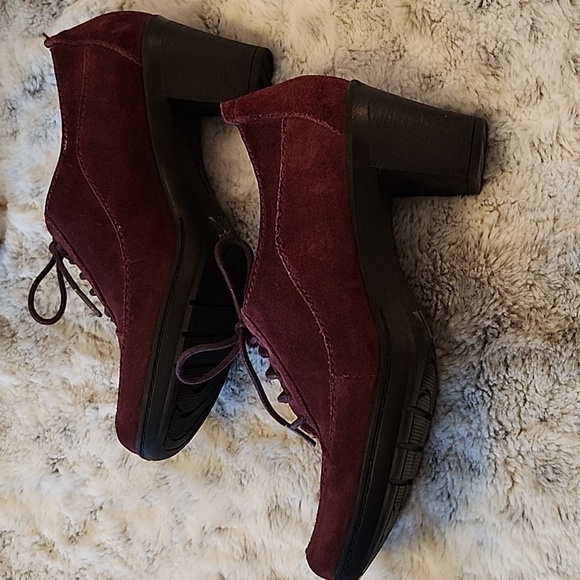 CLARKS Bendables Honest Q Women's Burgandy Suede Lace Up Oxford Pumps Size 6 - Picture 5 of 8